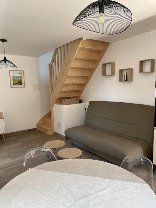Le De Louise, Centre De Valery Apartment
